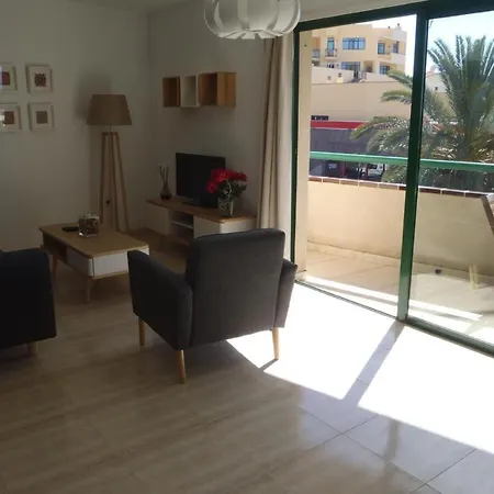 Apartament Gesamte In Mit Terrasse By Interhome *